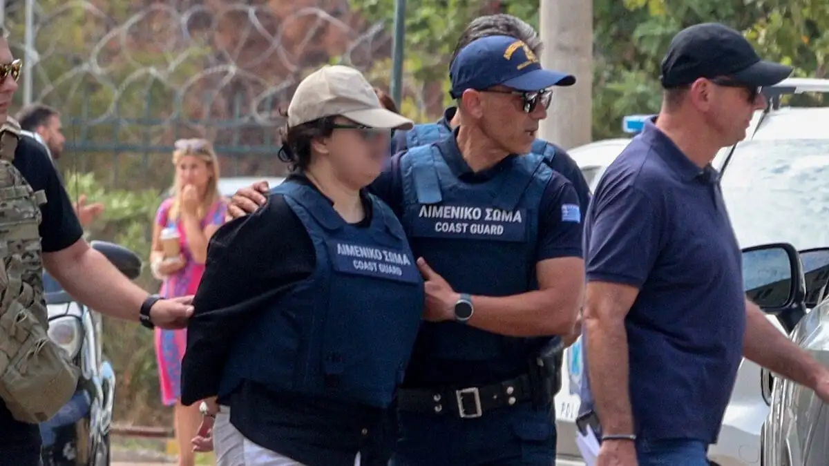 Προφυλακίστηκε η 32χρονη για τη δολοφονία της κόρης της στο Παλαιό Φάληρο - «Θεώρησα ότι η Τζένα ήταν νεκρή, πανικοβλήθηκα» είπε στην απολογία της