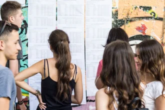 Ανακοινώθηκε πρόγραμμα και εξεταστικά κέντρα επαναληπτικών πανελλαδικών για τα ΓΕΛ - Που θα διαγωνιστούν οι υποψήφιοι της Δυτ. Ελλάδας