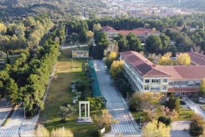 Πάτρα: Έκλεψε μηχανάκι και αλώνιζε... προκαλώντας φθορές σε εγκαταστάσεις του Πανεπιστημίου