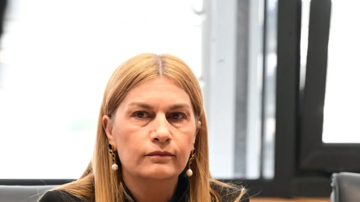 Η υφυπουργός Σέβη Βολουδάκη καταγγέλλει ότι βανδάλισαν για δεύτερη φορά το πολιτικό της γραφείο – «Δεν θα με κάνουν να σταματήσω»
