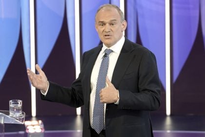 Βρετανία: Ο Σερ Εντ Ντέιβι μποϊκοτάρει την επίσκεψη Τραμπ