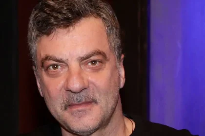 Στάθης Μαντζώρος: Διασωληνωμένος μετά από βαρύ εγκεφαλικό – Η έκκληση του Ιωάννη Παπαζήση