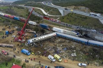 ΚΚΕ για Τέμπη: Ένα ακόμα επεισόδιο στην προκλητική προσπάθεια συγκάλυψης των αιτιών και των ενόχων για το κύριο έγκλημα