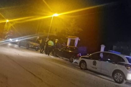 Πάτρα: Γυναίκα κλειδώθηκε σε ΙΧ για να γλυτώσει από τον πρώην