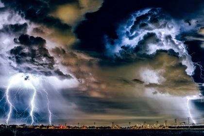 Έπεσαν περισσότεροι από 20.000 κεραυνοί σε λιγότερο από ένα 24ωρο