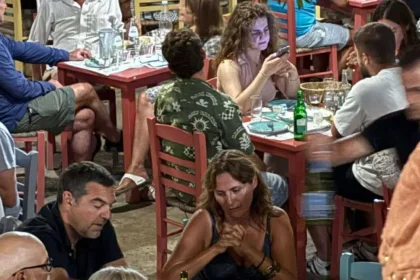 Στην Αστυπάλαια για οικογενειακές διακοπές ο Αλέξης Τσίπρας