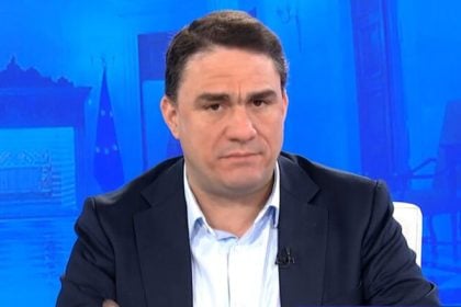 Τσουκαλάς: Ο κυβερνητικός εκπρόσωπος έχει μάλλον περιορισμένη ή επιλεκτική μνήμη