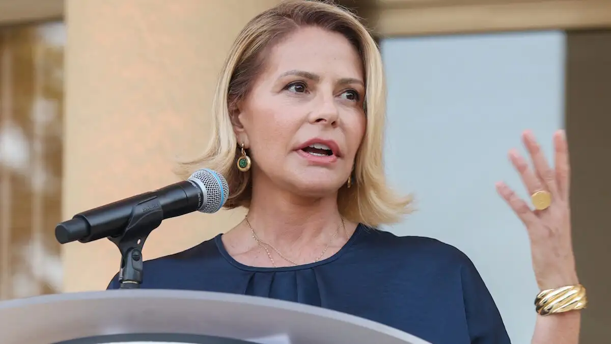 Τζένη Μπαλατσινού: «Από τα 12 έως τα 17 έμεινα εσωτερική σε ένα αθλητικό σχολείο στη Γαλλία»