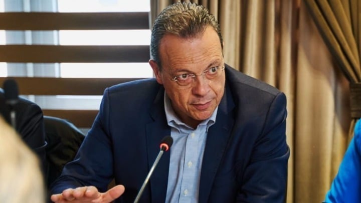 Σ. Φάμελλος: Να πάρει θέση ο κ. Μητσοτάκης για τη μείωση του ΦΠΑ, τον 13ο και 14ο μισθό, τη 13η σύνταξη
