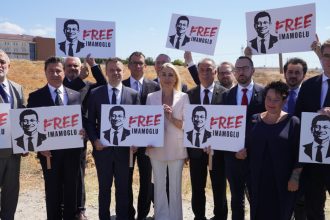 Τουρκία: Μπλόκο στην επίσκεψη 7 Ευρωπαίων δημάρχων στον Ιμάμογλου – Ανάμεσά τους και ο Χάρης Δούκας