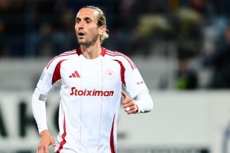 «Ο Γιαζίτσι αισθάνεται καλά στον Ολυμπιακό και δεν έχει πρόθεση να φύγει»