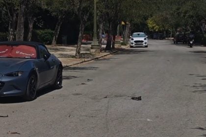 Πέθανε η 67χρονη που αυτοπυρπολήθηκε στην Αίγλη Ζαππείου - Ήταν δημοσιογράφος