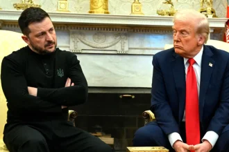 Sky News: Ο Ζελένσκι ρισκάρει άλλη μια «ενέδρα» στον Λευκό Οίκο αλλά πρέπει να είναι πρόθυμος για ειρηνευτικές συνομιλίες