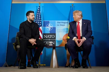 Ο Ζελένσκι θα συναντηθεί με τον Τραμπ την Δευτέρα στην Ουάσινγκτον - Το Κίεβο στηρίζει την πραγματοποίηση τριμερούς με ΗΠΑ και Ρωσία