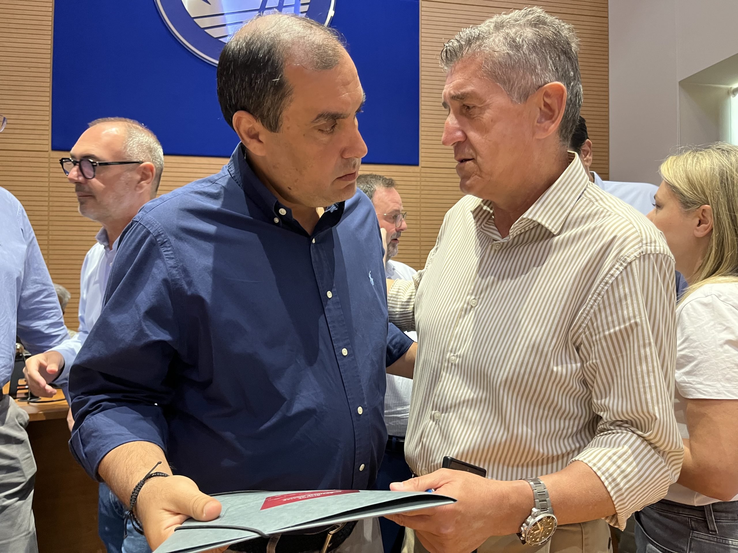 Φωτιές: Υπόμνημα Αλεξόπουλο στον Κατσαφάδο - Διεκδίκηση έκτακτης χρηματοδότησης