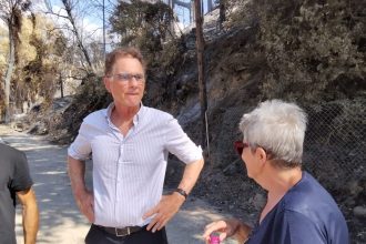 Επίσκεψη Ν. Παπανδρέου στις πυρόπληκτες περιοχές της Αχαΐας (ΦΩΤΟ)