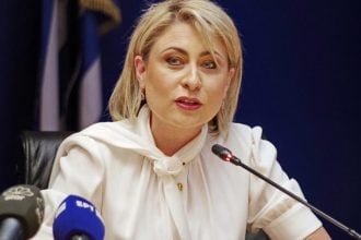 Χριστίνα Αλεξοπούλου: Ο Απόστολος Βεσυρόπουλος που γνώρισα
