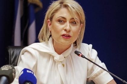 Χριστίνα Αλεξοπούλου: Ο Απόστολος Βεσυρόπουλος που γνώρισα