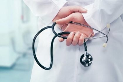 Γιατροί δημοσίου νοσοκομείου συνταγογραφούσαν παράνομα ακριβά αντιδιαβητικά φάρμακα εν αγνοία των ασθενών