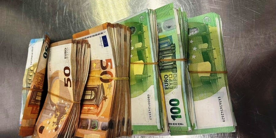 Πάτρα: Κατήγγειλε φίλο του για κλοπή 100.000 ευρώ από το σπίτι του!