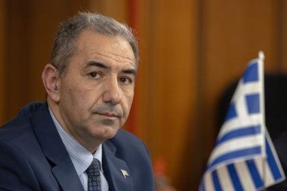 «Μεταρρυθμίσεις» που υπονομεύουν τη συνοχή των Ενόπλων Δυνάμεων και την Εθνική Άμυνα