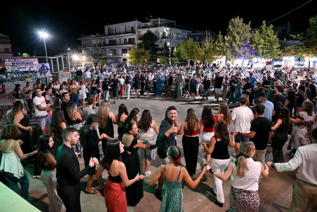 H Πλατεία Αμπελοκήπων πλημμύρισε με κόσμο για τρεις μέρες ΦΩΤΟ