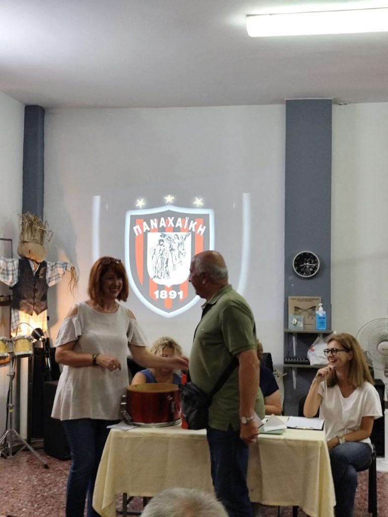 Η Αγυιά στηρίζει την Παναχαϊκή: Η γειτονία που ξαναδίνει ζωή στο ποδόσφαιρο ΦΩΤΟ
