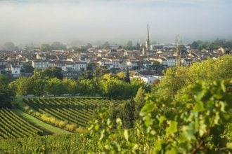 Μελέτη: Οι άνθρωποι που ζουν κοντά σε αμπελουργικές περιοχές εκτίθενται περισσότερο σε φυτοφάρμακα