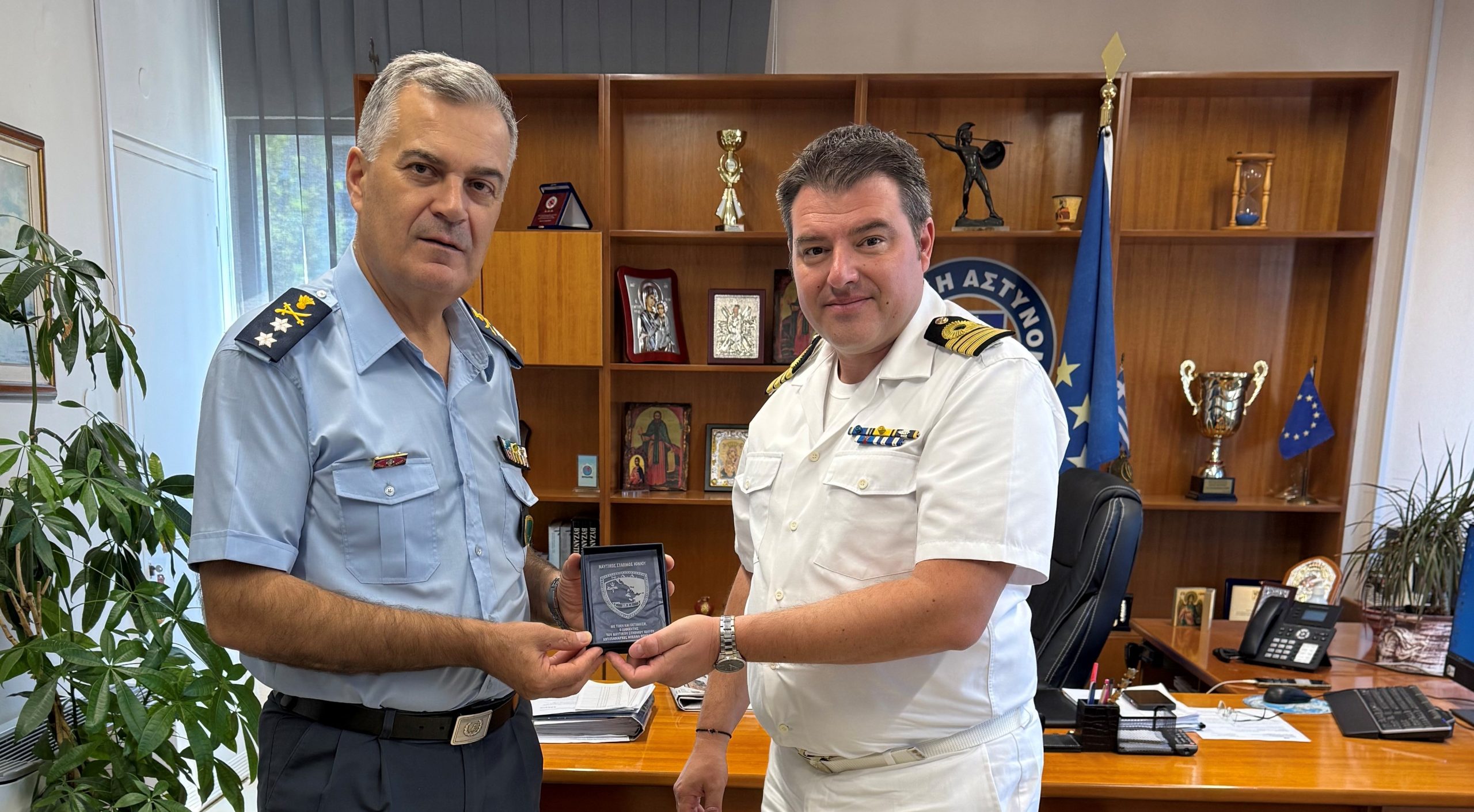 Ο Διοικητής του Ναυτικού Σταθμού Ιονίου στη Γενική Περιφερειακή Αστυνομική Διεύθυνση Δυτικής Ελλάδας