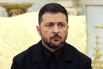 Ζελένσκι: Ήταν ουσιαστικές οι συνομιλίες με τον πρωθυπουργό της Σλοβακίας