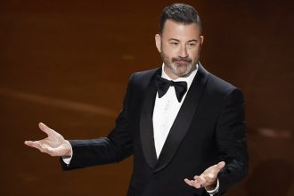 Η εκπομπή του Τζίμι Κίμελ επιστρέφει σήμερα στη μικρή οθόνη 