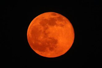 Σήμερα η «Ματωμένη Σελήνη», πού μπορείτε να την απολαύσετε