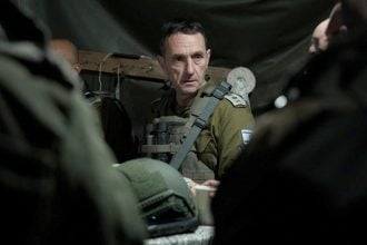 Γάζα: Παραδοχή από τον πρώην διοικητή των IDF – Πάνω από 200.000 τα θύματα – «Βιτρίνα» οι νομικές υπηρεσίες