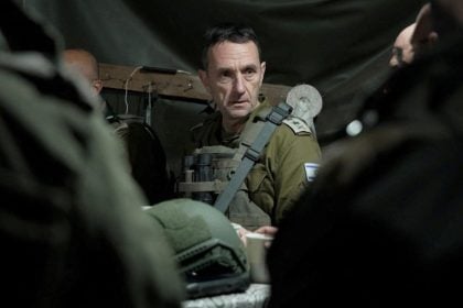 Γάζα: Παραδοχή από τον πρώην διοικητή των IDF – Πάνω από 200.000 τα θύματα – «Βιτρίνα» οι νομικές υπηρεσίες