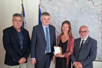 Συνάντηση των Αντιπεριφερειαρχών, Π. Σακελλαρόπουλου και Αθλητισμού, Π. Αντωνόπουλου με τον Πρέσβη της Βοσνίας και Ερζεγοβίνης , Ντράγκαν Βούκοβιτς