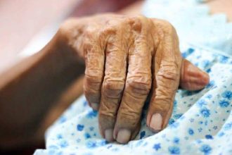 Δυτ. Ελλάδα: Εφιάλτης για τετραπληγική - Αντιδήμαρχος - αστυνομικός απέτρεψε τη διάρρηξη!