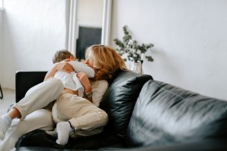 Δραστηριότητες μετά το σχολείο που κρατούν τα παιδιά χαρούμενα και τους γονείς ήσυχους