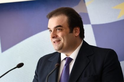 Πιερρακάκης στη WSJ: Η Ελλάδα θα συνεχίσει την αναπτυξιακή δυναμική της – Προτεραιότητά μας η προσέλκυση ιδιωτικών επενδύσεων