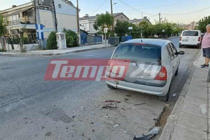 Πάτρα: "Καρφώθηκε" με το δίκυκλο σε σταθμευμένο ΙΧ ΦΩΤΟ - Στο νοσοκομείο ο οδηγός
