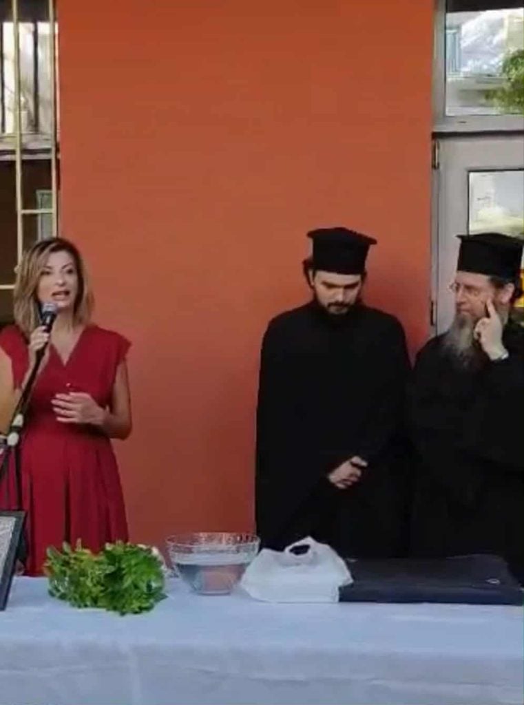 Πρώτο κουδούνι της νέας σχολικής χρονιάς στην Πάτρα - Η Δημοτική Αρχή στα σχολεία, το μήνυμα Πελετίδη (ΦΩΤΟ)
