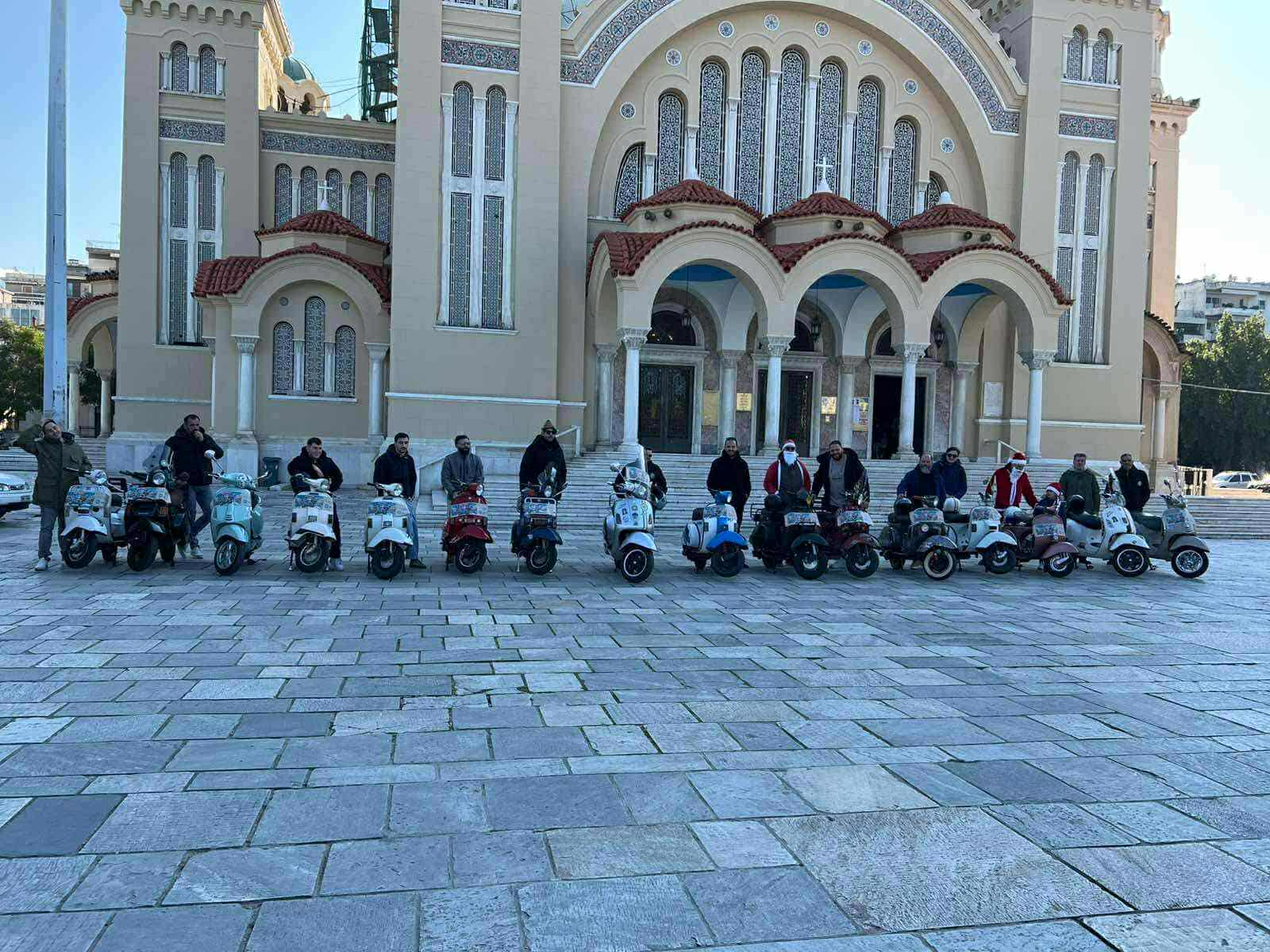 27η Χειμερινή Πανελλήνια Συνάντηση vespa στην Πάτρα