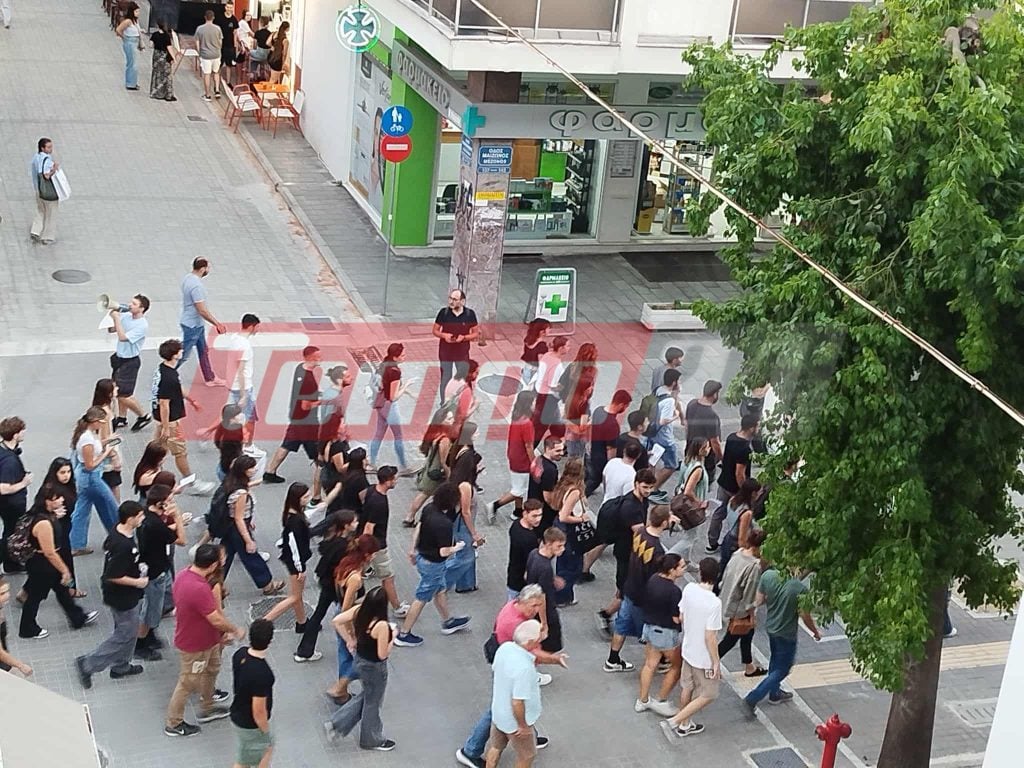 12 χρόνια χωρίς τον Παύλο Φύσσα - Συγκεντρώσεις και πορείες στην Πάτρα (ΦΩΤΟ)