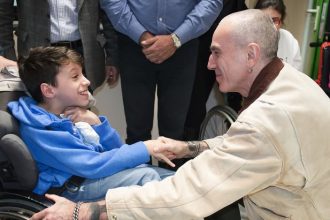 Στην Αθήνα για την προβολή της ταινίας του γιού του, ο Ντάνιελ Ντέι-Λιούις