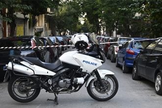 Έπνιξε την αδερφή του με σακούλα- Συνελήφθη και ανακρίνεται