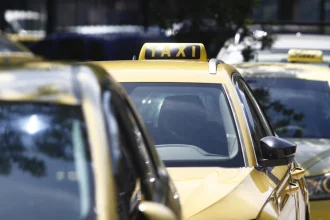 Χειρόφρενο στα ταξί για 48 ώρες - Απεργία προκήρυξε το ΣΑΤΑ