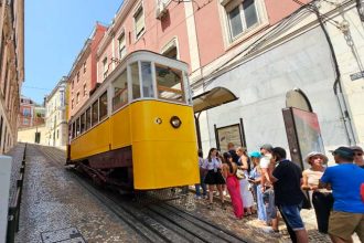 Έτσι λειτουργεί το διάσημο τελεφερίκ της Λισαβόνας που εκτροχιάστηκε και προκάλεσε πολύνεκρη τραγωδία