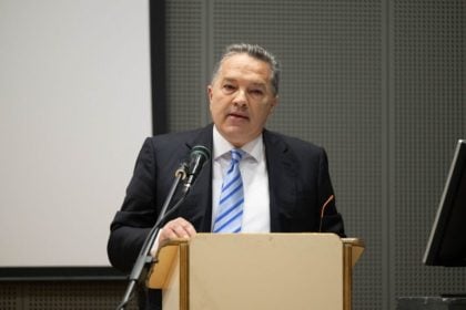 Πάτρα Ενωμένη-Κώστας Σβόλης για κλείσιμο σχολείων: Ο σταλινισμός δεν έχει θέση στην Τοπική Αυτοδιοίκηση και στον κοινωνικό διάλογο.