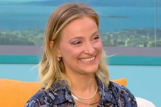 Λένα Δροσάκη: Ο γιος μου με έχει ρωτήσει γιατί είμαι μόνη μου, προσπαθούσα να καταλάβω τι θέλει να μου πει