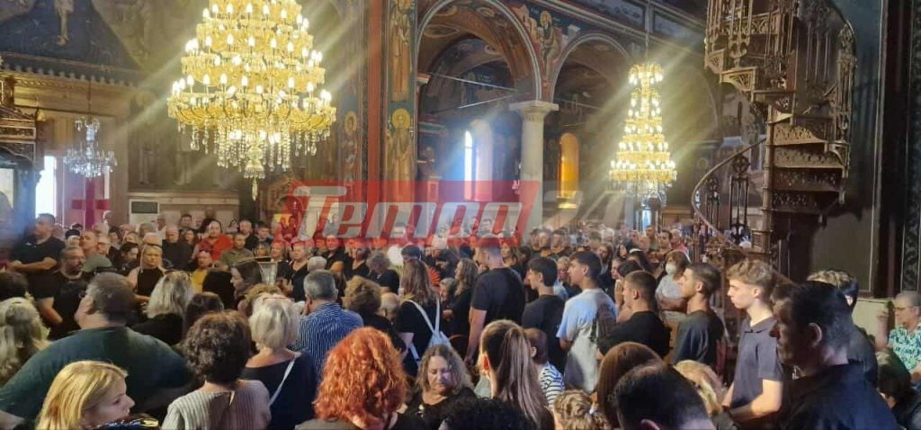  Ήταν όλοι εκεί για το «τελευταίο αντίο» στον εικονολήπτη Γιώργο Παυλάκη (ΦΩΤΟ)