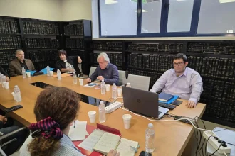 Με τη συμμετοχή Πατρινών επιστημόνων η πρώτη συνεδρίαση της νέας Επιτροπής για την παιδική κακοποίηση (ΦΩΤΟ)